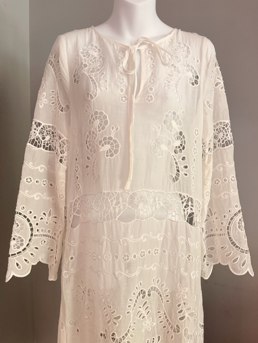 JOHNNY WAS Beautiful Charlotta Eyelet Silk Maxi Dress Sz S NWT $598!! - Picture 3 of 5